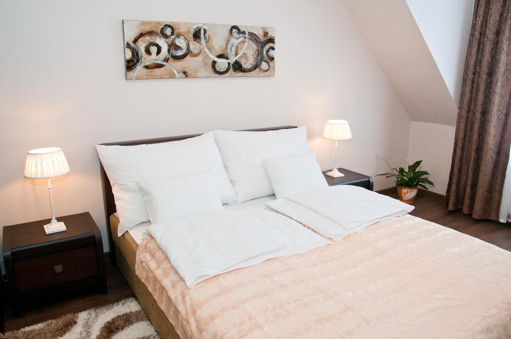 Ametiszt Apartman Hévíz Extérieur photo