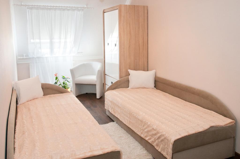 Ametiszt Apartman Hévíz Extérieur photo